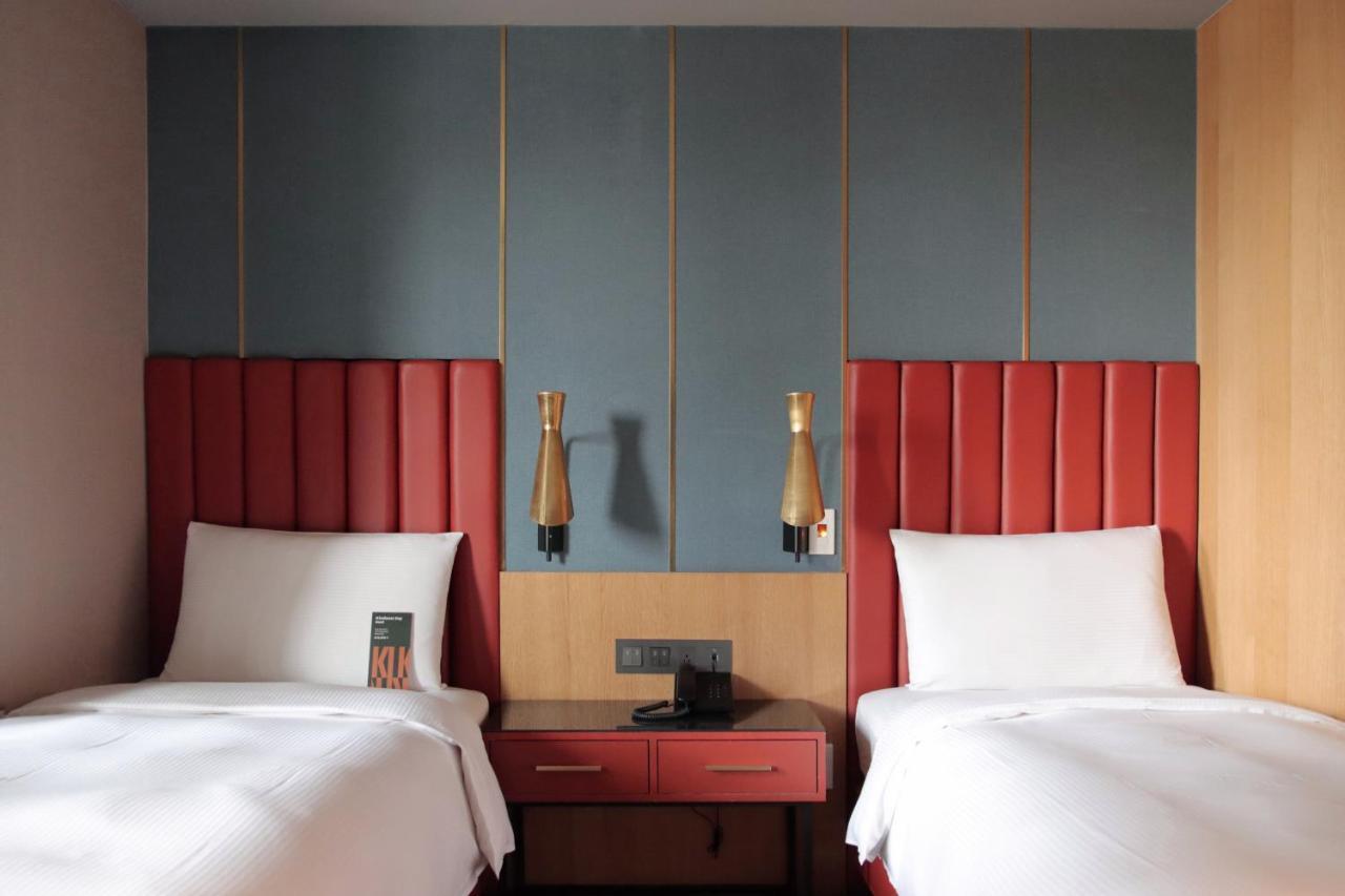 Kindness Day Hotel Tainan Exteriör bild