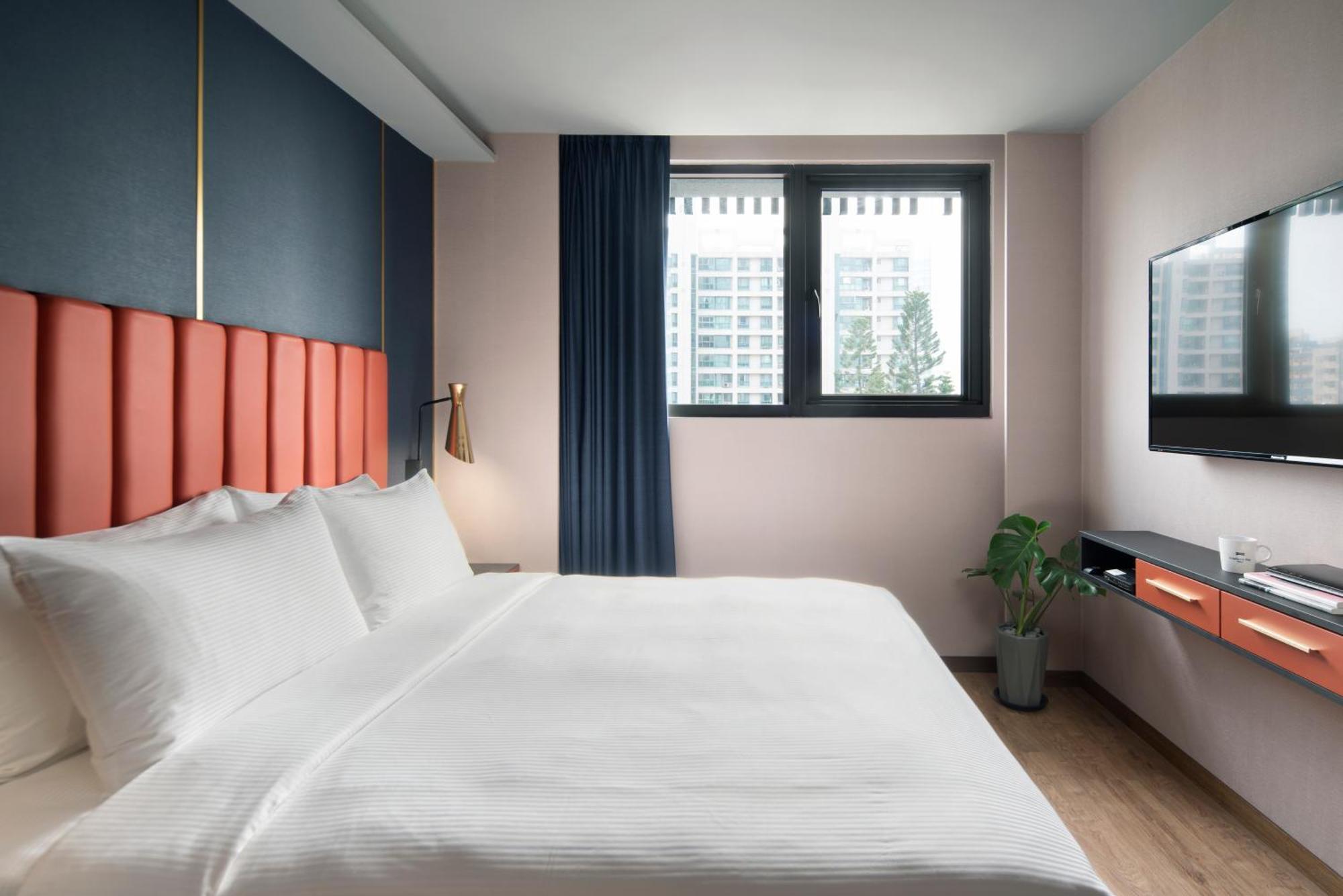 Kindness Day Hotel Tainan Rum bild