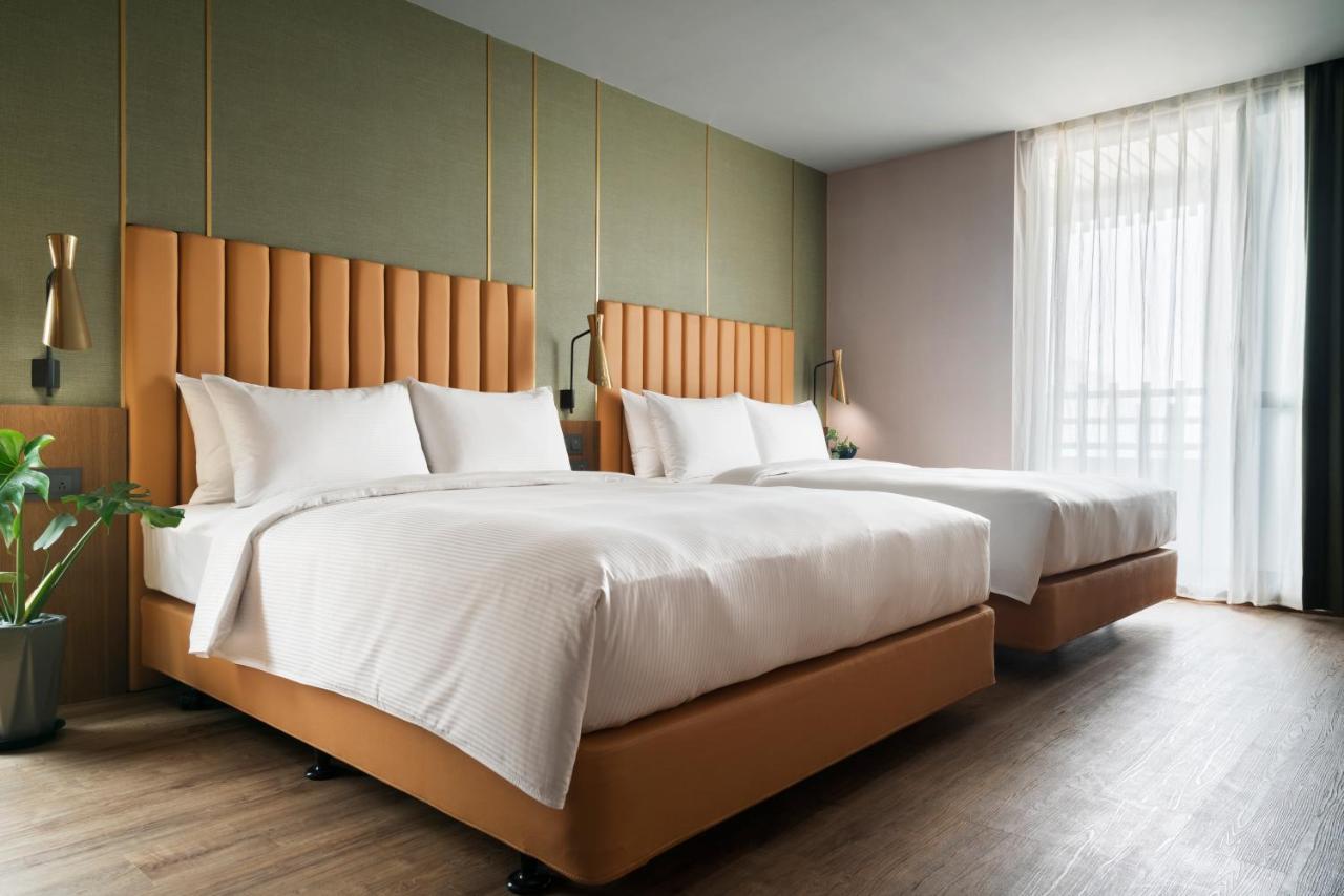Kindness Day Hotel Tainan Exteriör bild