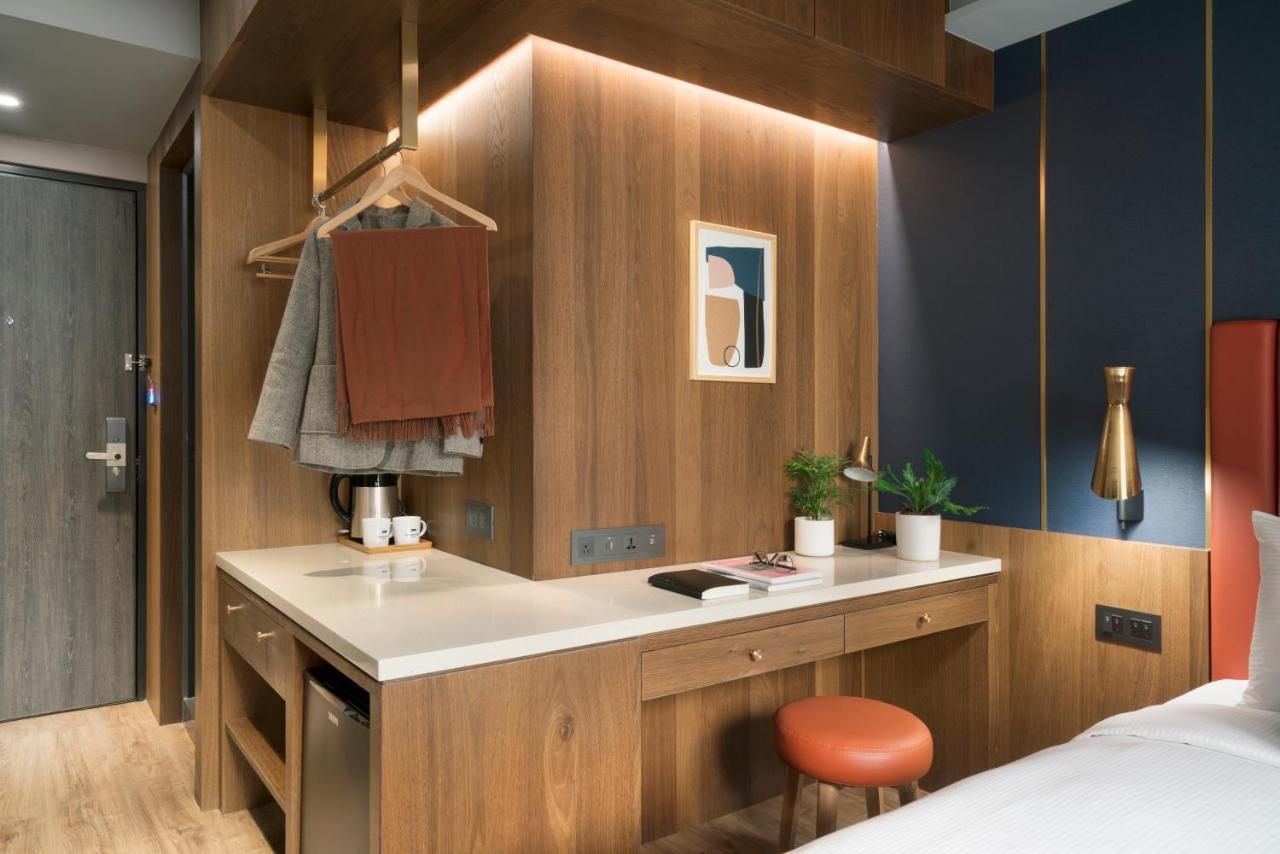 Kindness Day Hotel Tainan Exteriör bild